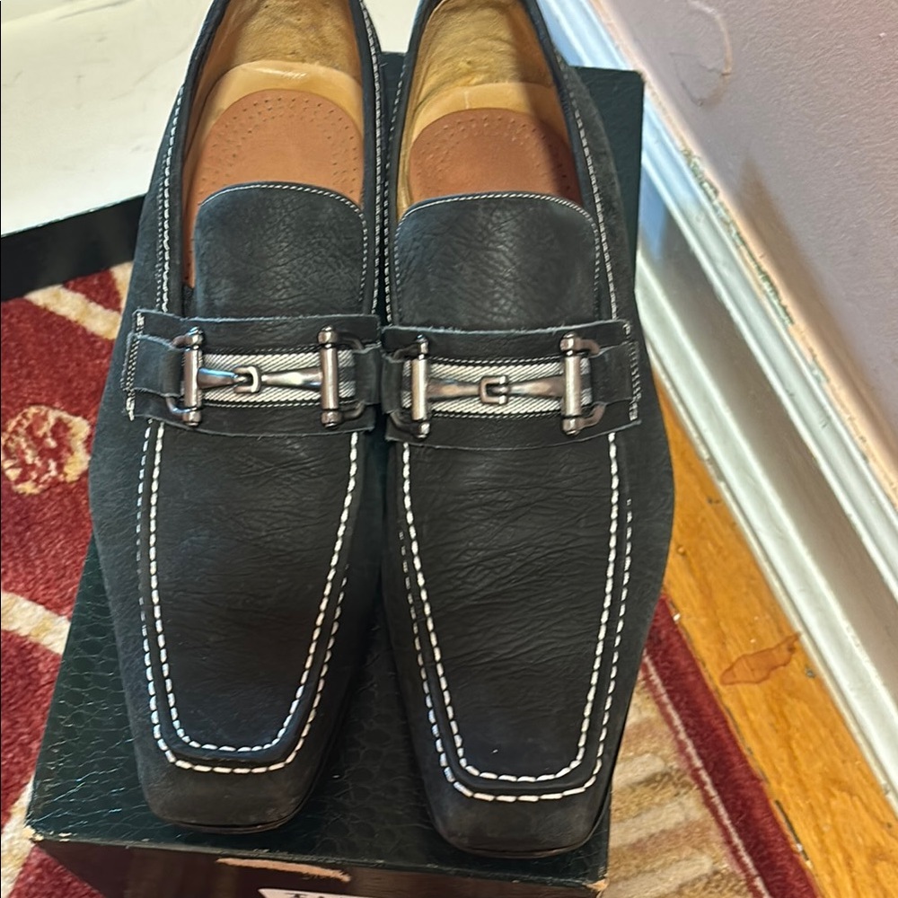 Men's Black Leather Loafers